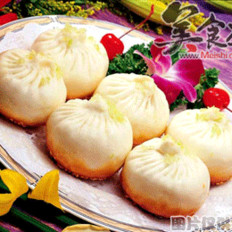 民贺店车提供上海小吃鸡肉生煎馒头 的做法,其包含：主料,辅料,食材,做法等,让您在免费的小吃培训中学习到鸡肉生煎馒头 的烹饪技巧