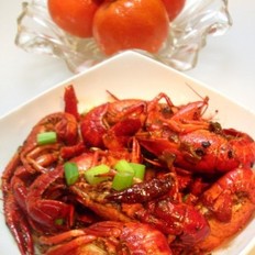 民贺店车提供湘菜椒盐爆小龙虾 的做法,其包含：主料,辅料,食材,做法等,让您在免费的小吃培训中学习到椒盐爆小龙虾 的烹饪技巧